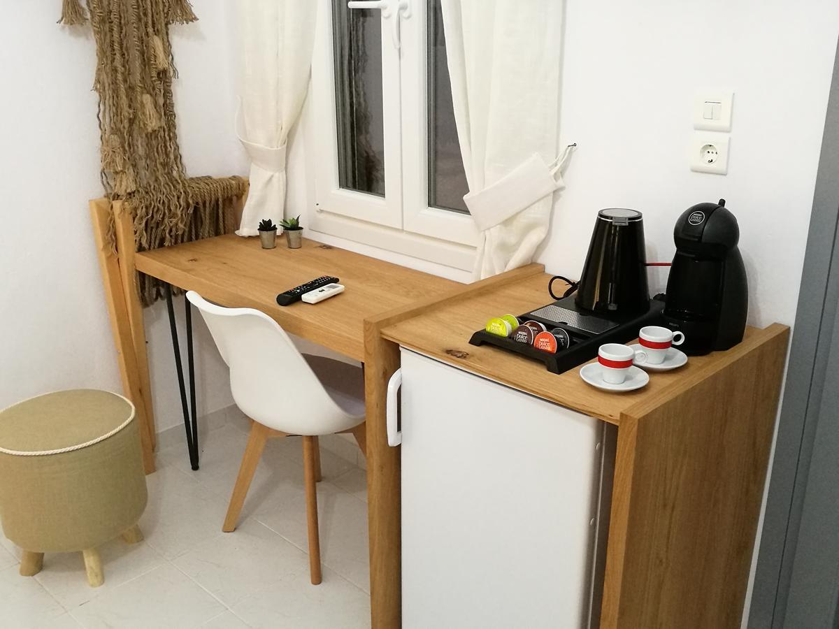 Gerania Milos Apartment Adamantas  Exterior photo