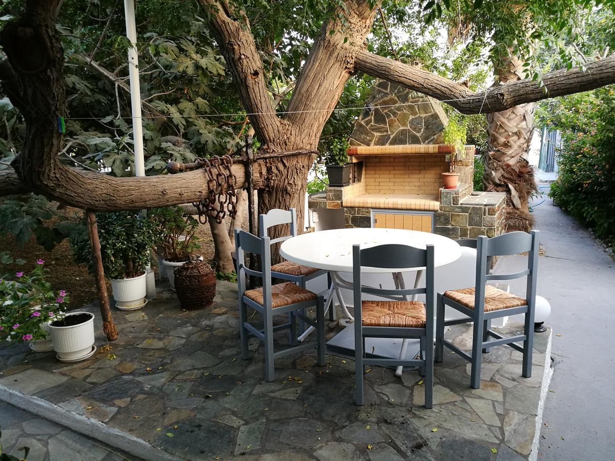 Gerania Milos Apartment Adamantas  Exterior photo